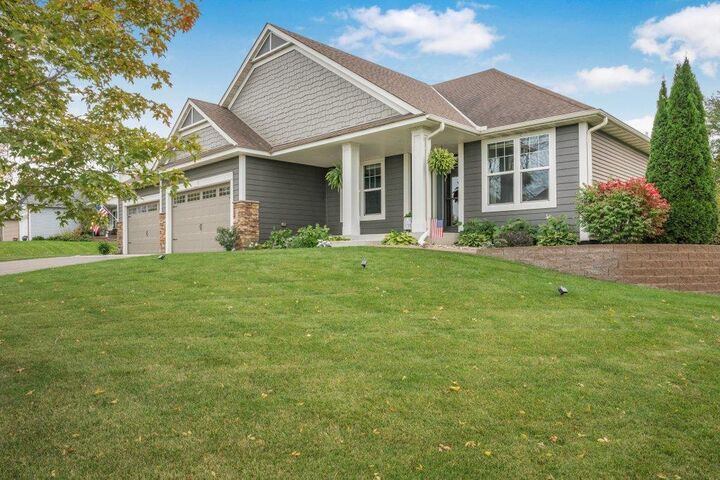 Property Photo:  1541 Belmont Avenue NW  MN 55379 