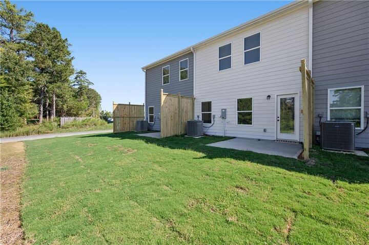 Property Photo: 327 Rollinggreen Road GA 30103