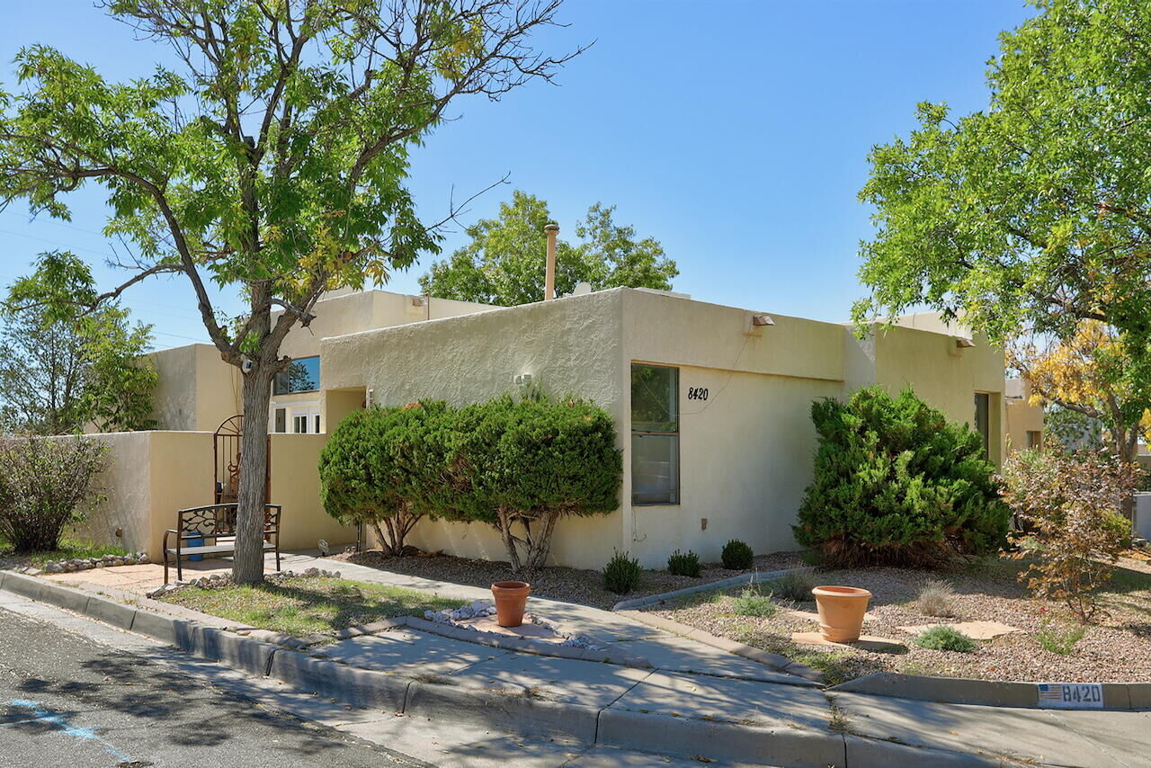 Property Photo:  8420 Parrot Run Road NE  NM 87109 