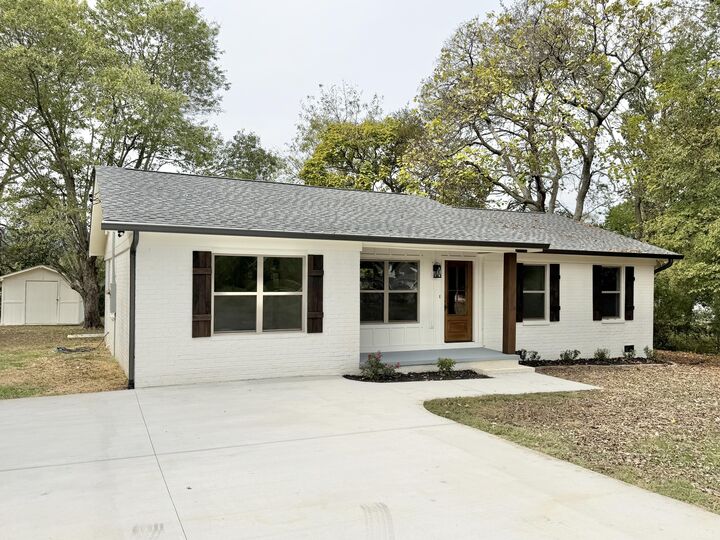 Property Photo: 344 Woodmont Drive TN 37397