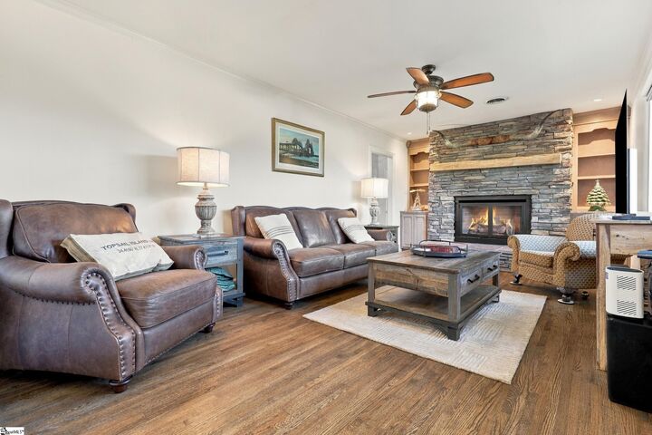 Property Photo:  114 Docheno Road  SC 29627 