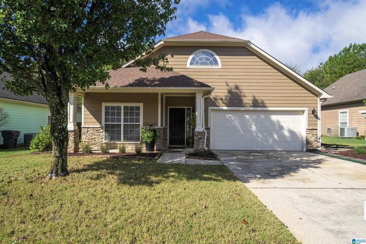 Property Photo:  268 Nottingham Drive  AL 35040 