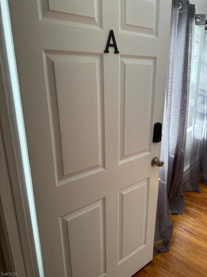 Property Photo:  466 Teneyke Pl A  NJ 07065 