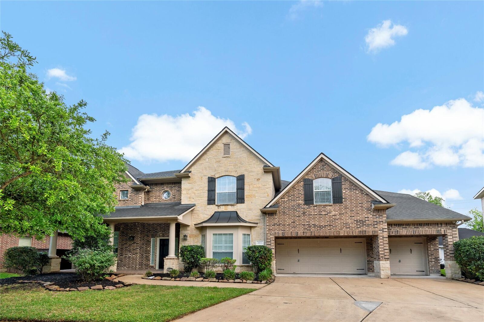 Property Photo: 8835 Stowe Creek Lane TX 77459