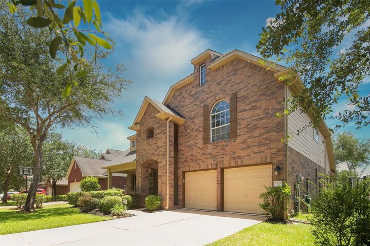 Property Photo: 8306 Golden Harbour TX 77459