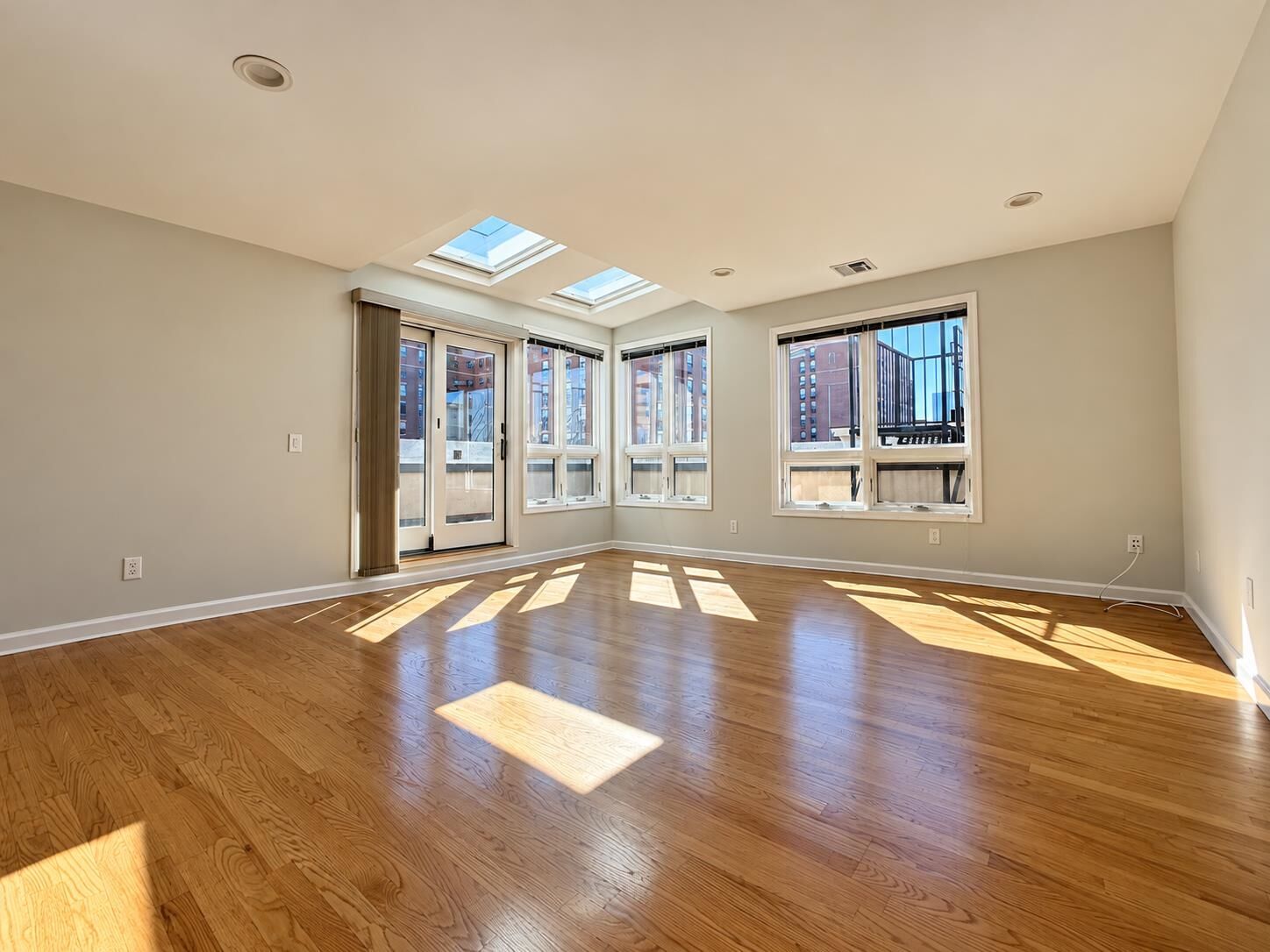 Property Photo:  300 Hudson St 14  NJ 07030 
