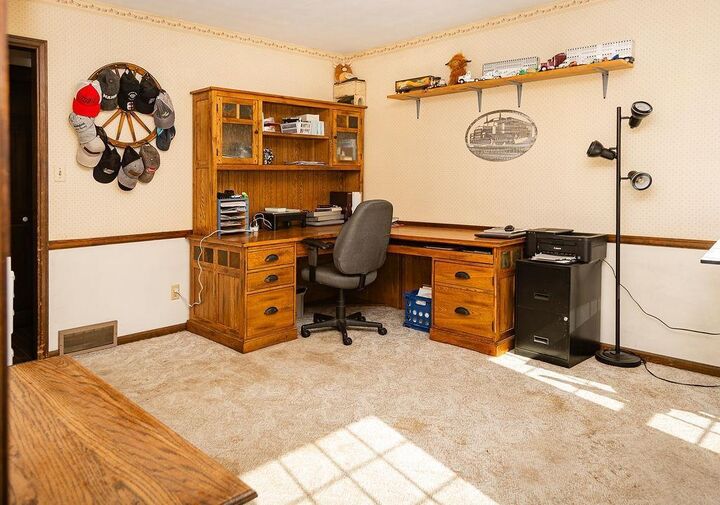 Property Photo:  1518 Hickory Heights Drive  IA 50677 
