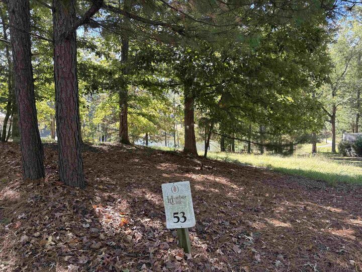 Property Photo:  1040 Mashie Drive  GA 30642-1040 