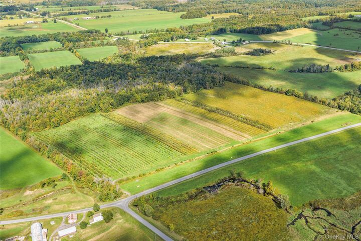 Property Photo:  359 Cemetery Rd  NY 12031 