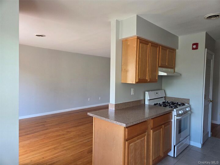 Property Photo: 14 Paviolion Road 7 NY 10901