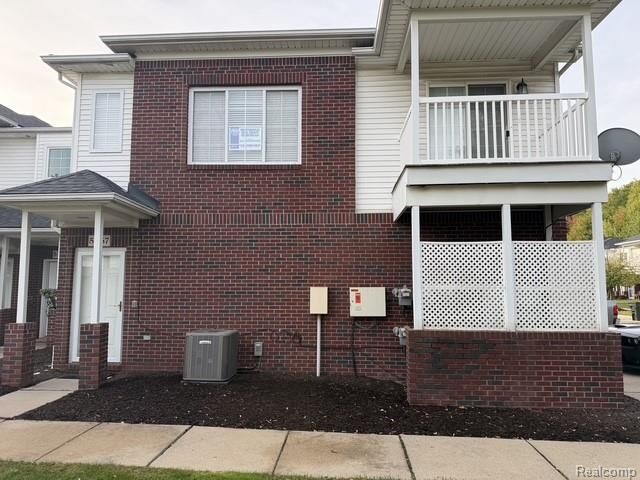 Property Photo: 5457 Twin Oaks Drive MI 48314 3157
