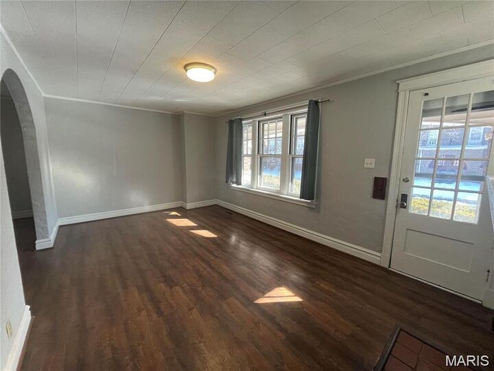 Property Photo:  5049 Lindenwood Avenue  MO 63109 
