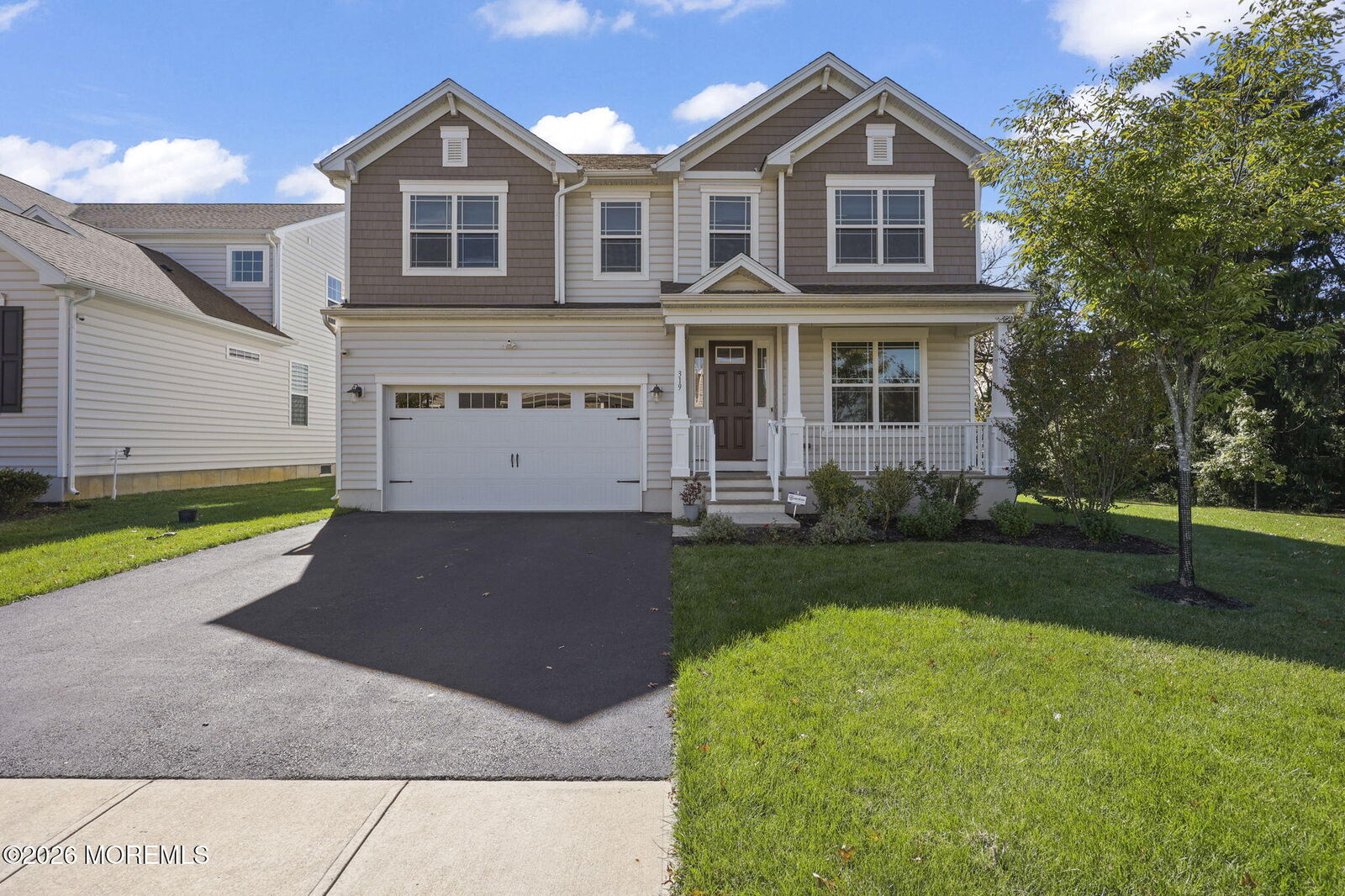 Property Photo:  319 Tulip Court  NJ 07746 