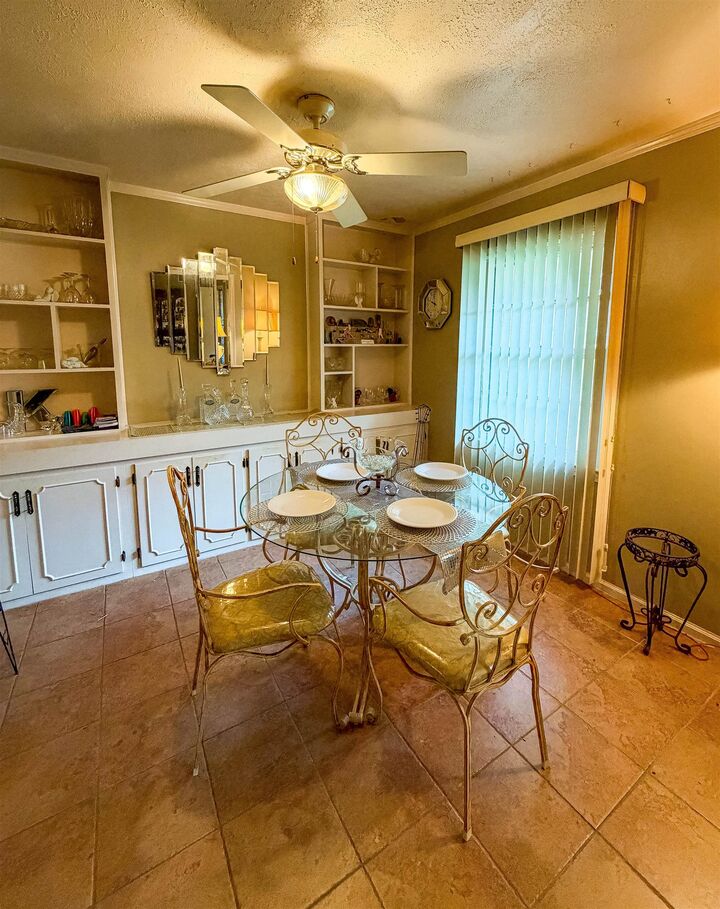 Property Photo:  4012 Spiegel Dr  TN 38116 