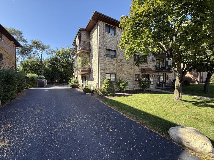 Property Photo:  10912 Central Avenue 203  IL 60415 
