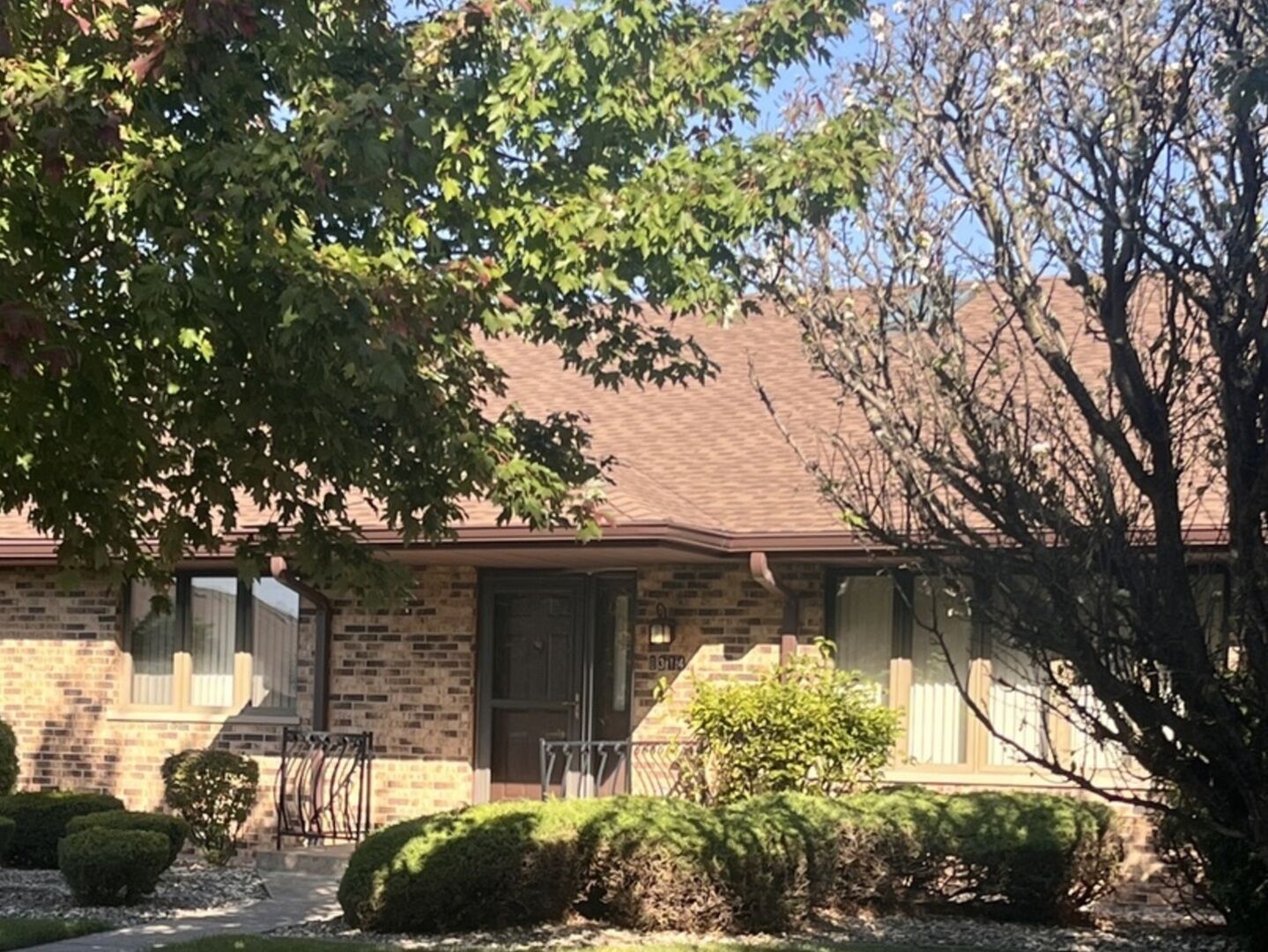 Property Photo:  8314 Aspen Lane 8314  IL 60477 