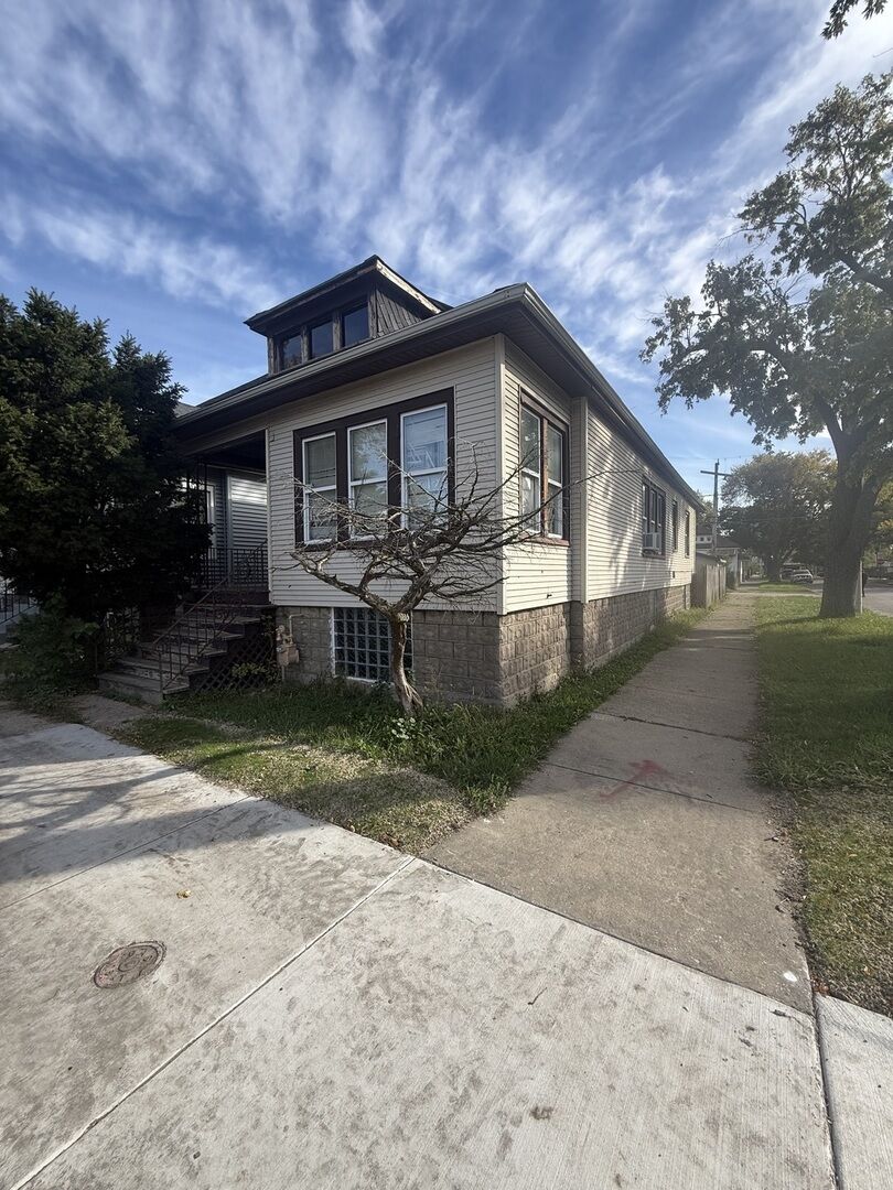Property Photo:  6459 S Claremont Avenue  IL 60636 