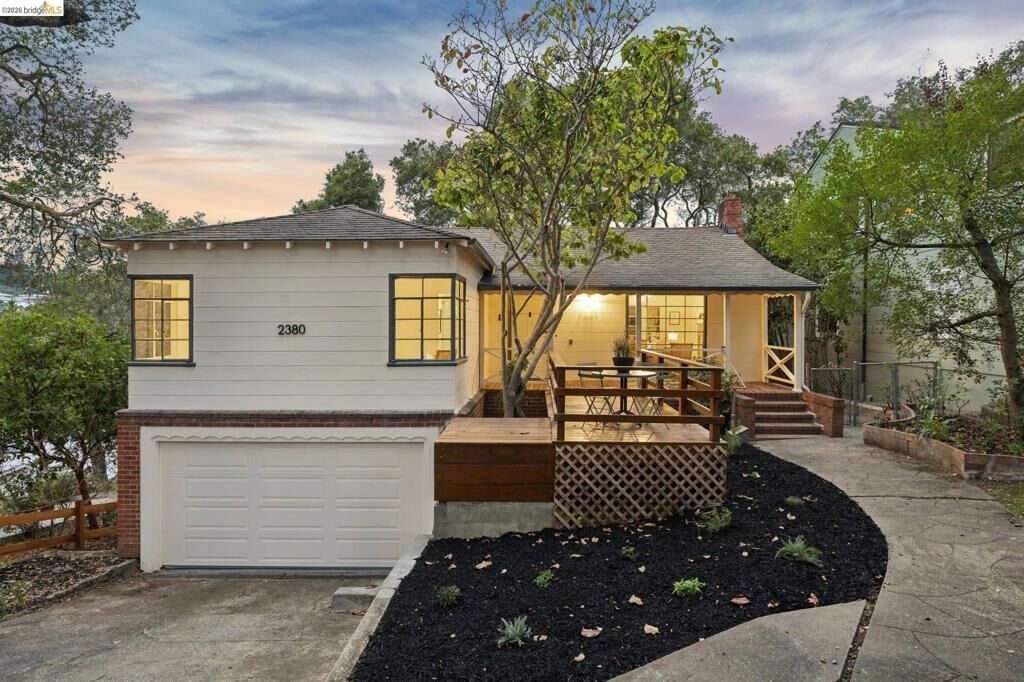 Property Photo: 2380 Leimert Blvd CA 94602