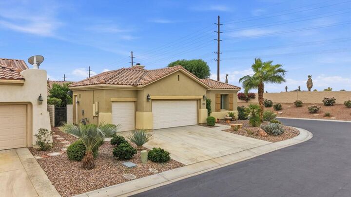 Property Photo: 80519 Avenida Santa Isadora CA 92203