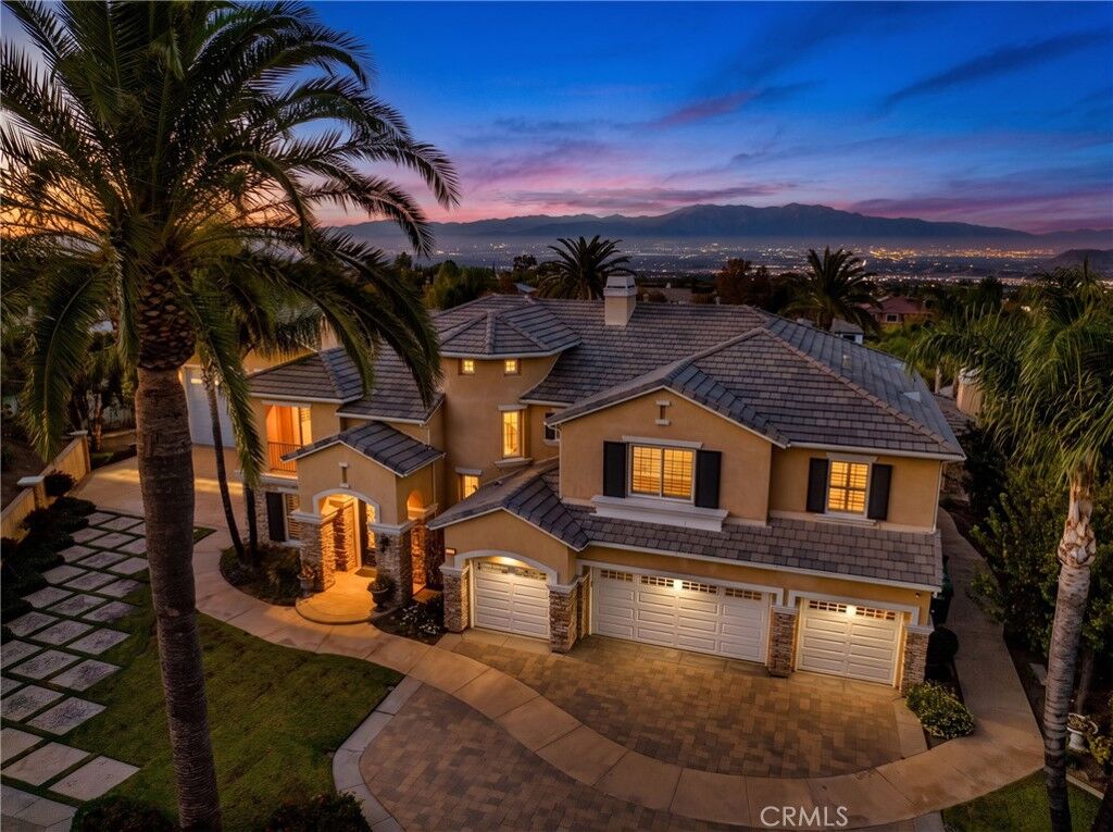 Property Photo:  1043 Stowell Ranch  CA 92881 