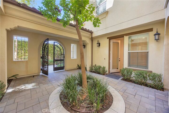 Property Photo:  435 Mallorca  CA 92823 