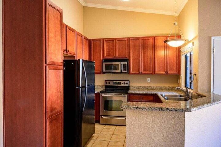 Property Photo: 78650 Avenue 42 1802 CA 92203