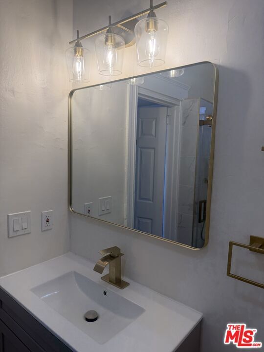 Property Photo: 1201 E 20th Street 1201 CA 90011