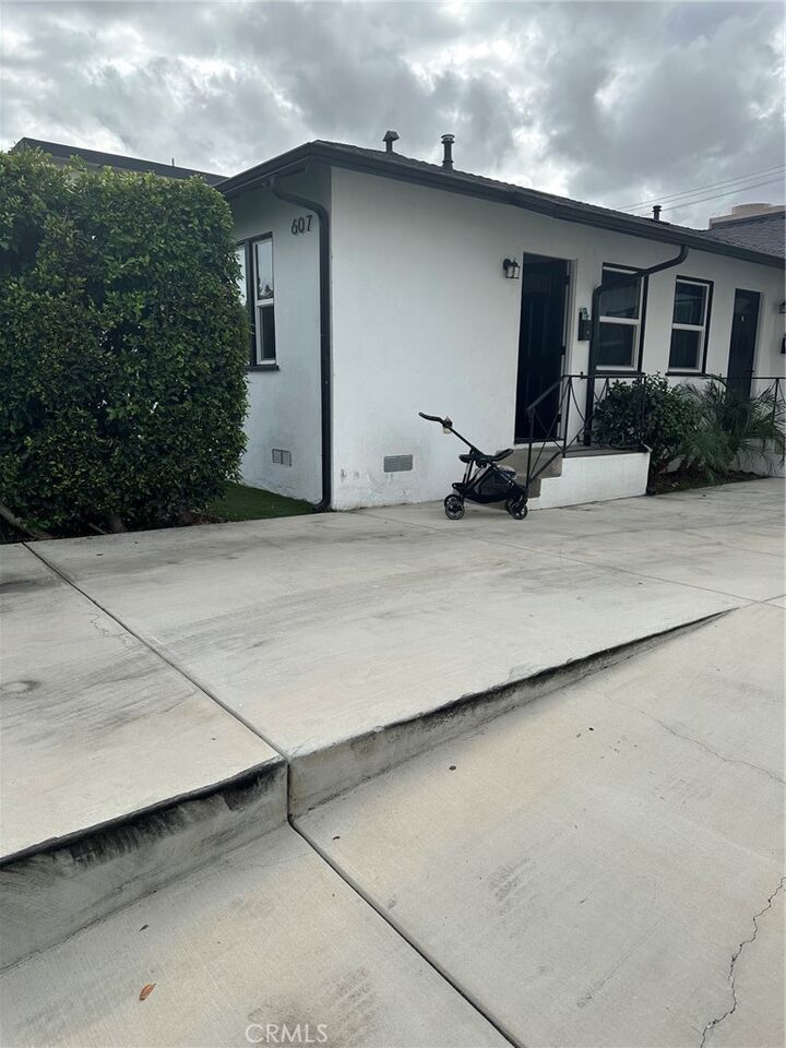 Property Photo:  607 N Jackson  CA 91206 