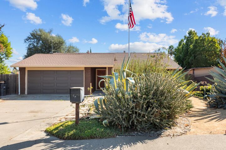Property Photo:  8281 Moss Oak Avenue  CA 95610 