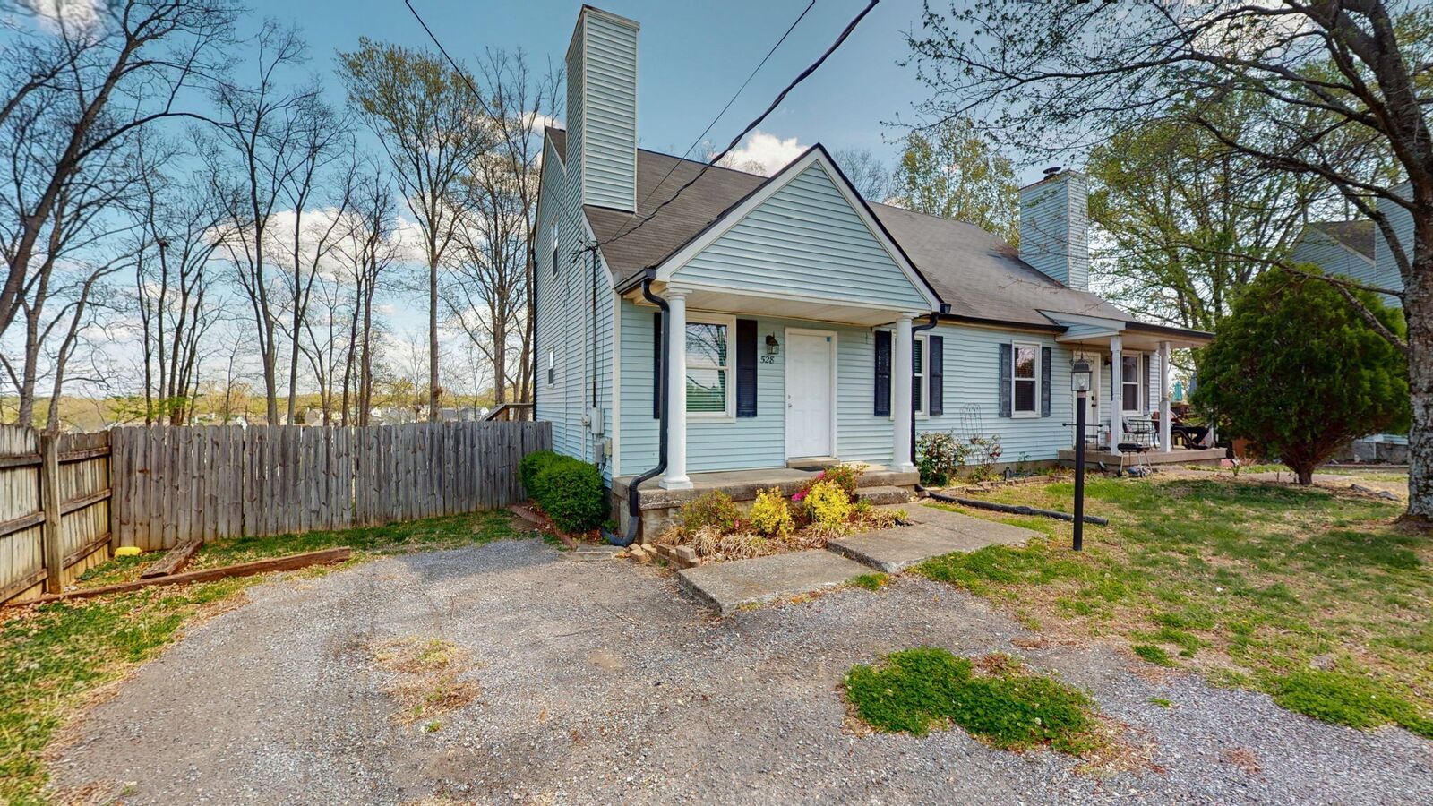 Property Photo:  528 Debbie Dr  TN 37076 