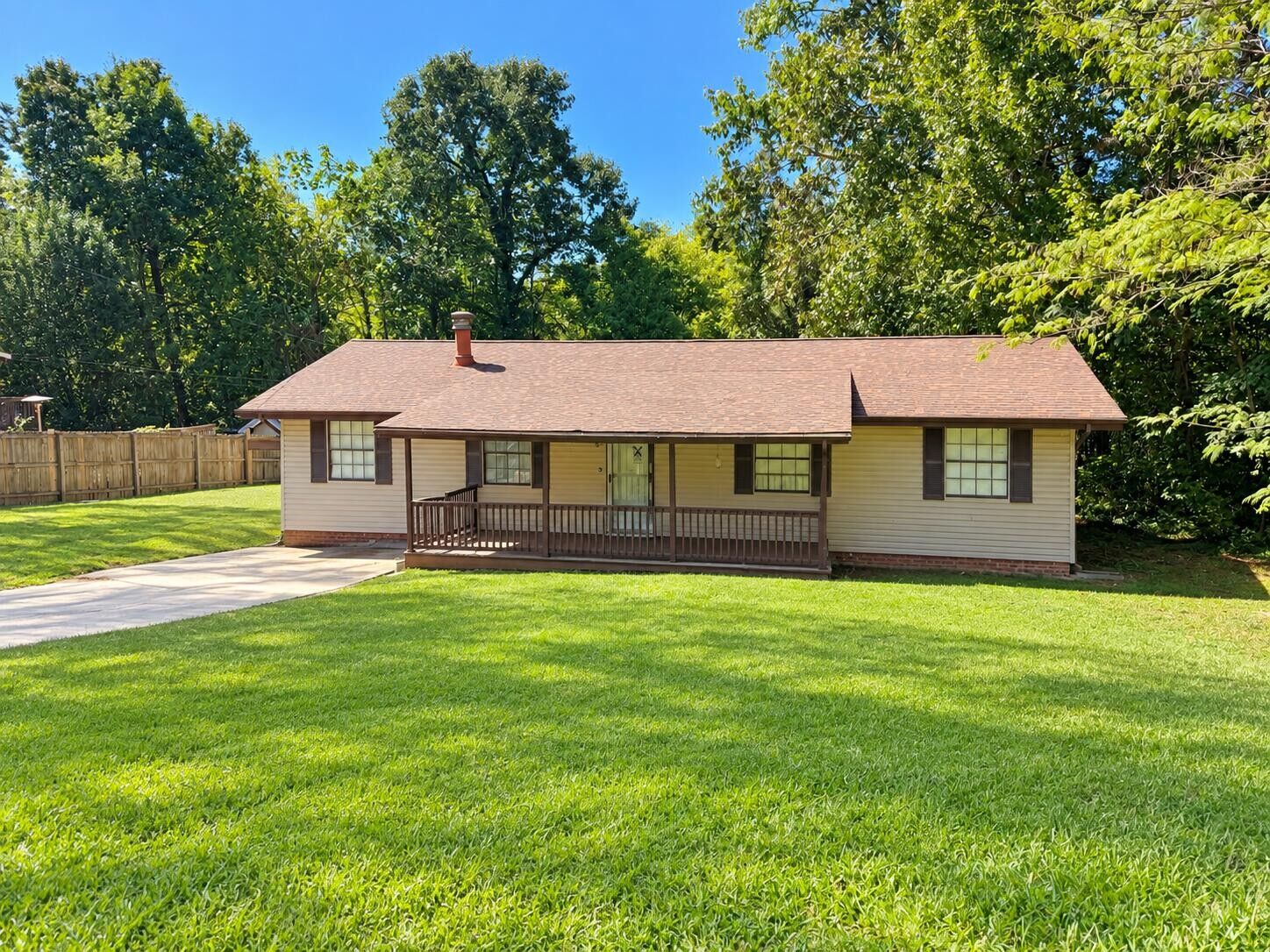 Property Photo: 106 Homewood Drive GA 30736