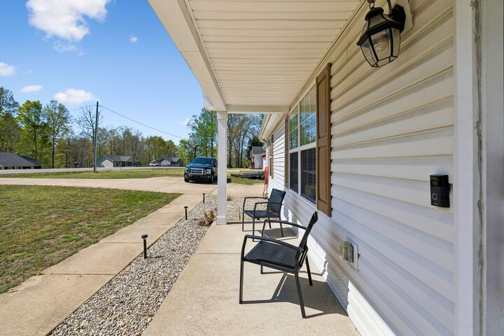 Property Photo: 3084 Bowker Rd TN 37036