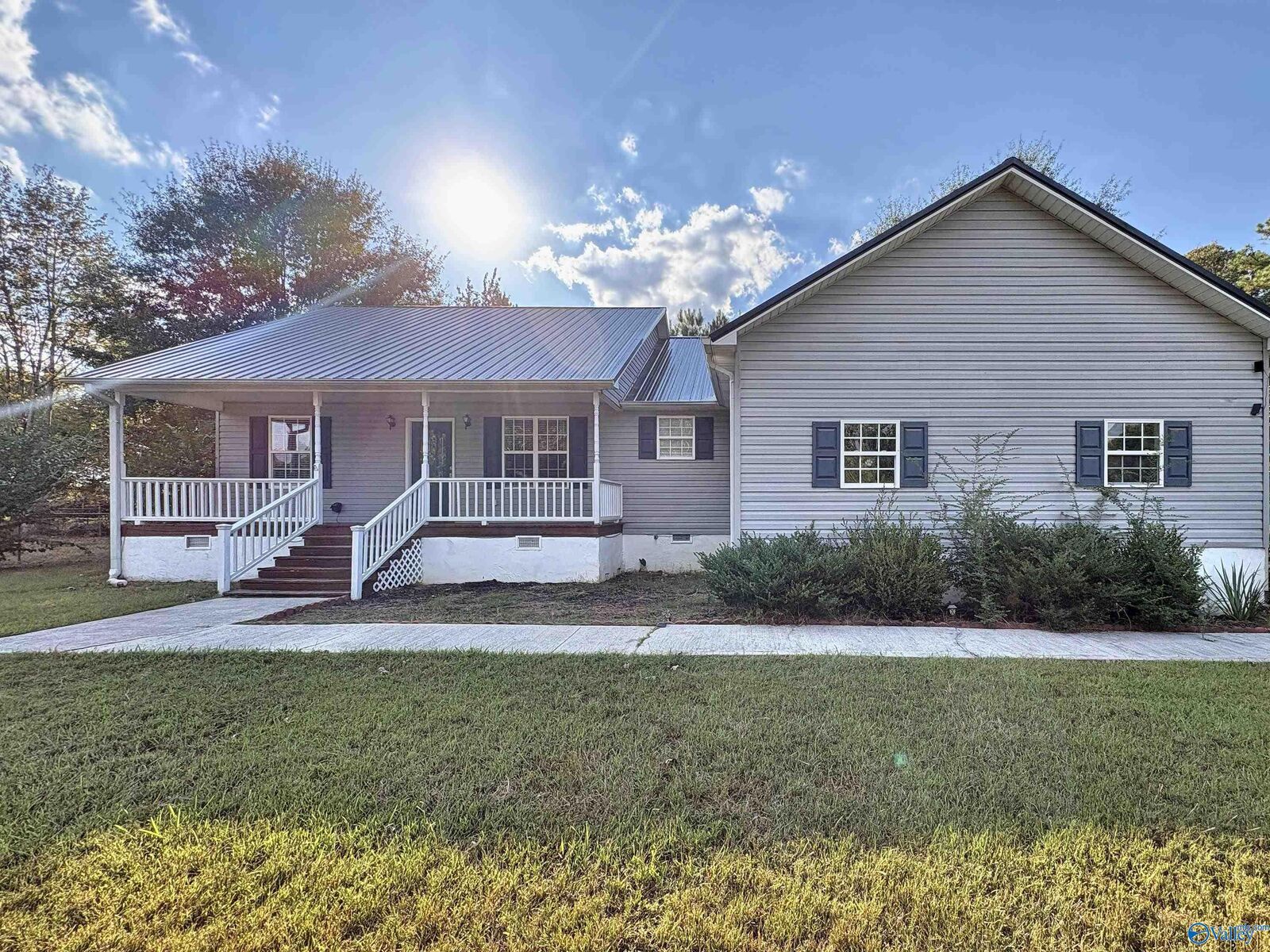 Property Photo: 20 Leach Drive AL 35976