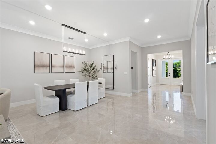 Property Photo: 240 Allamanda Way FL 34114
