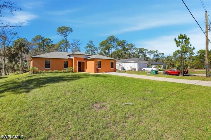 Property Photo: 2167 Della Drive FL 34117