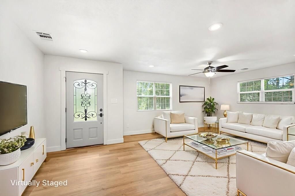 Property Photo: 175 Weeks Street TX 75904