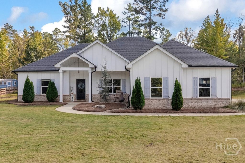 Property Photo: 1094 McLeod Estates Drive GA 30655