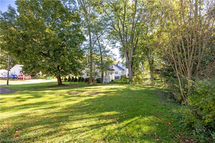 Property Photo: 819 Gasche Street OH 44691