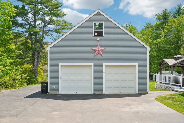 Property Photo: 70 Lane Road NH 03077