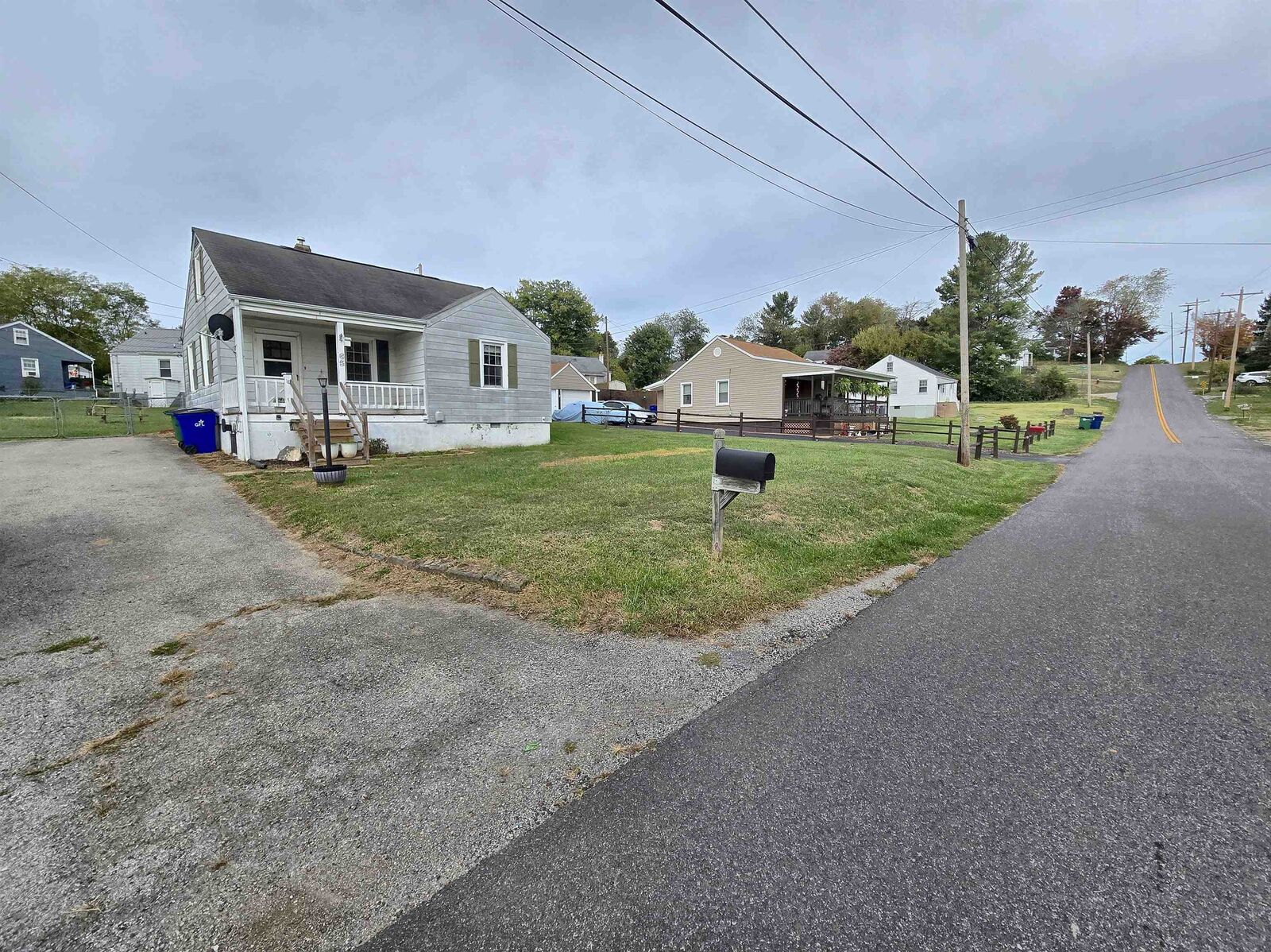 Property Photo:  165 Clearview Drive  VA 24073 