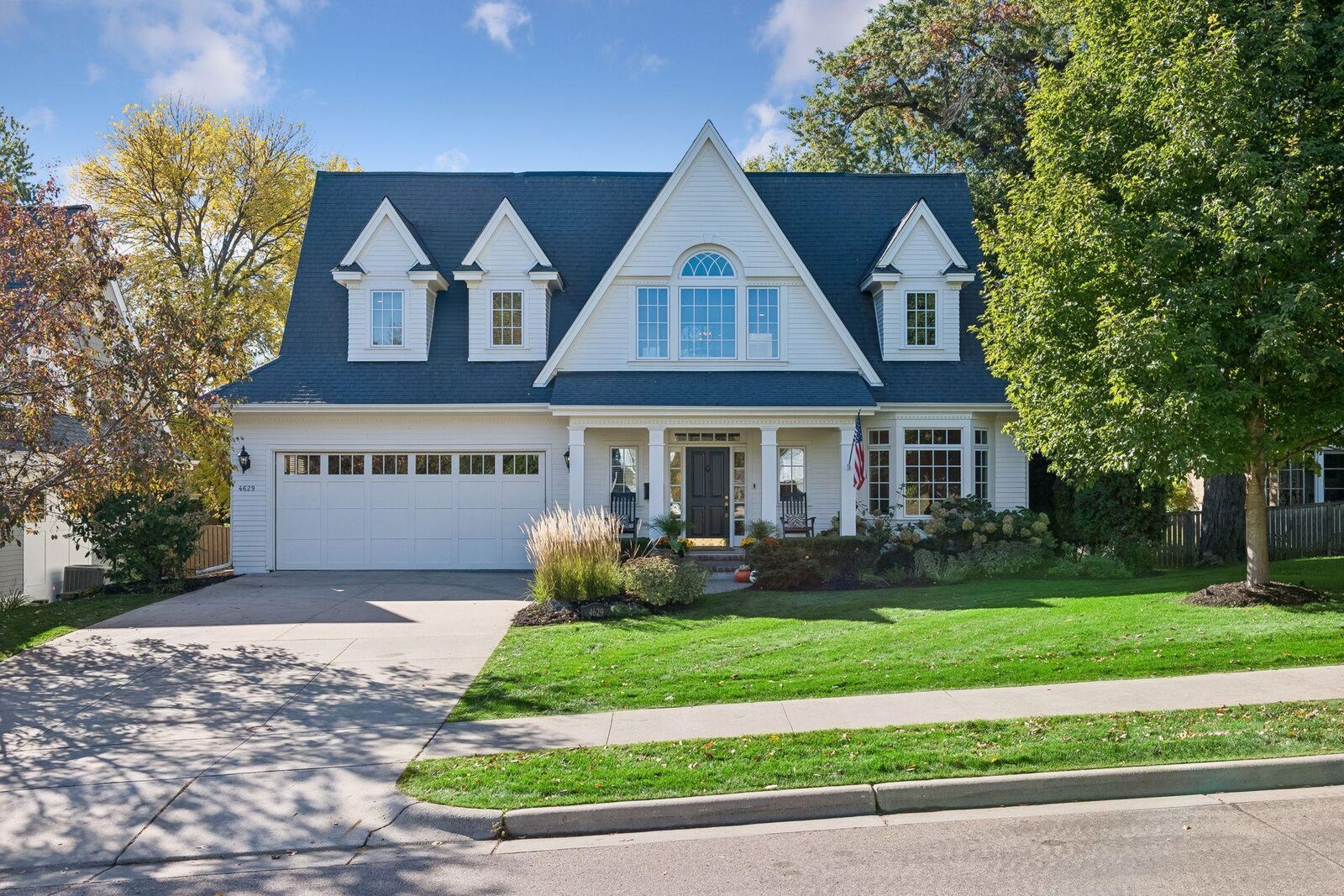Property Photo: 4629 Tower Street MN 55424