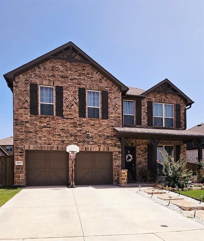 Property Photo: 6537 Texas Cowboy Drive TX 76123