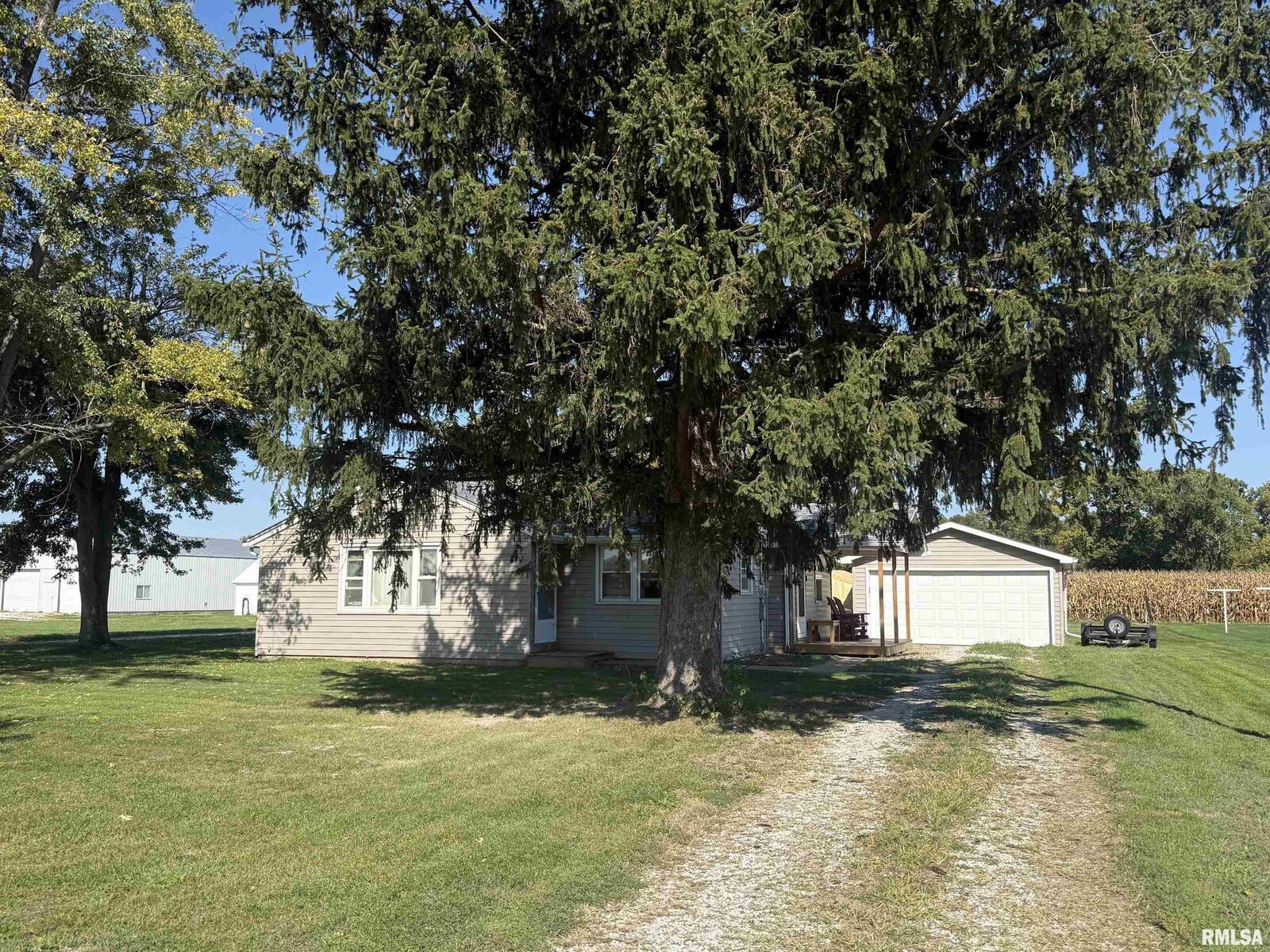 Property Photo:  8803 W Maple Ridge Road  IL 61547 