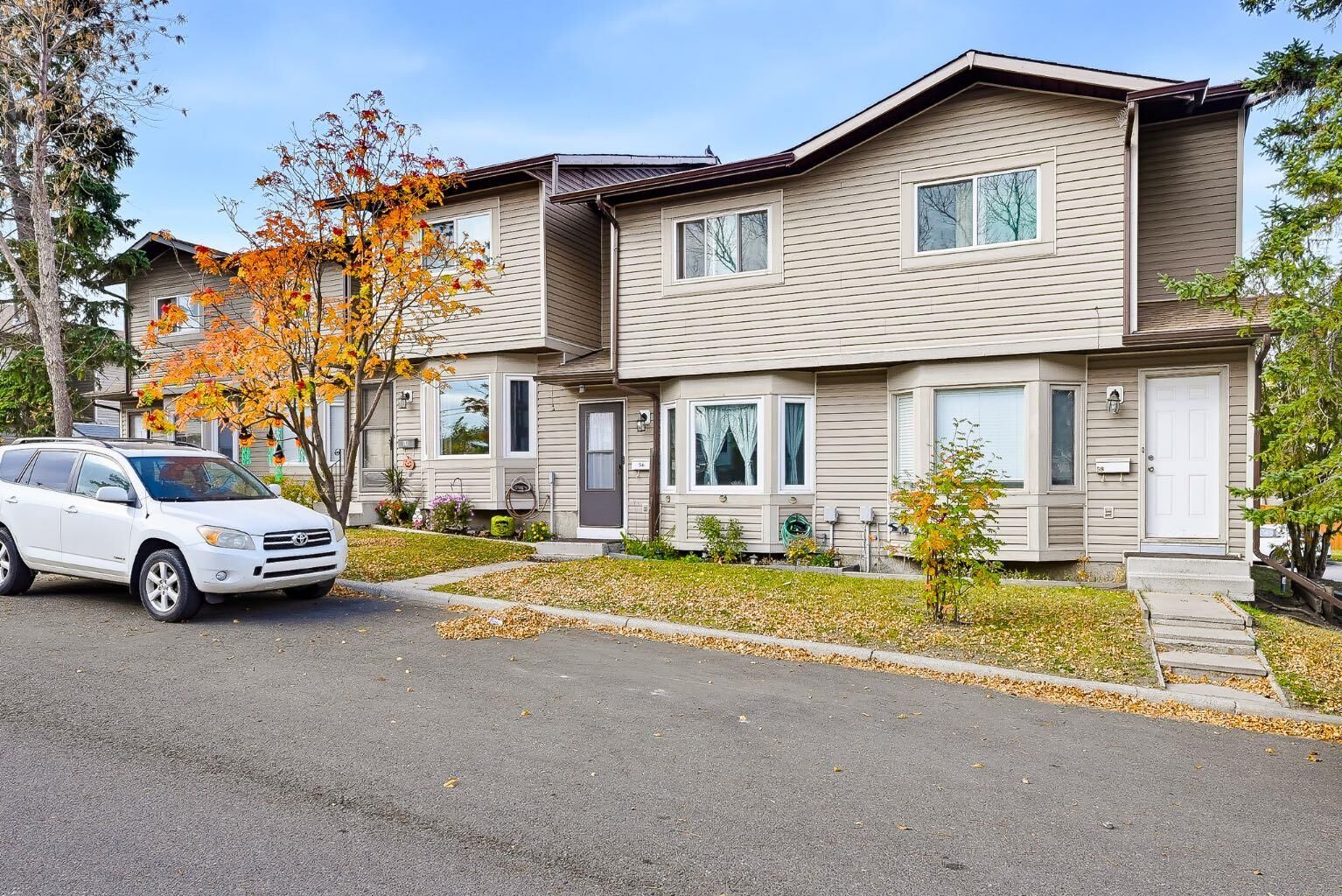 Property Photo: 56 Falshire Terrace NE AB T3J 3B3