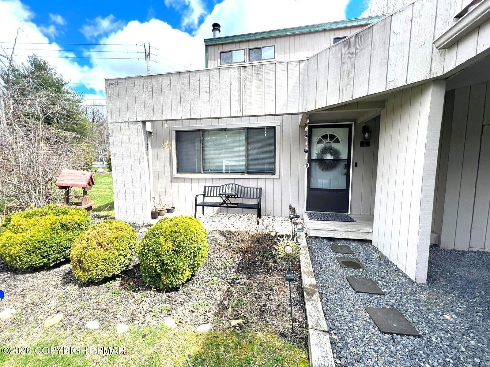 Property Photo:  111 Ridge Drive  PA 18372 