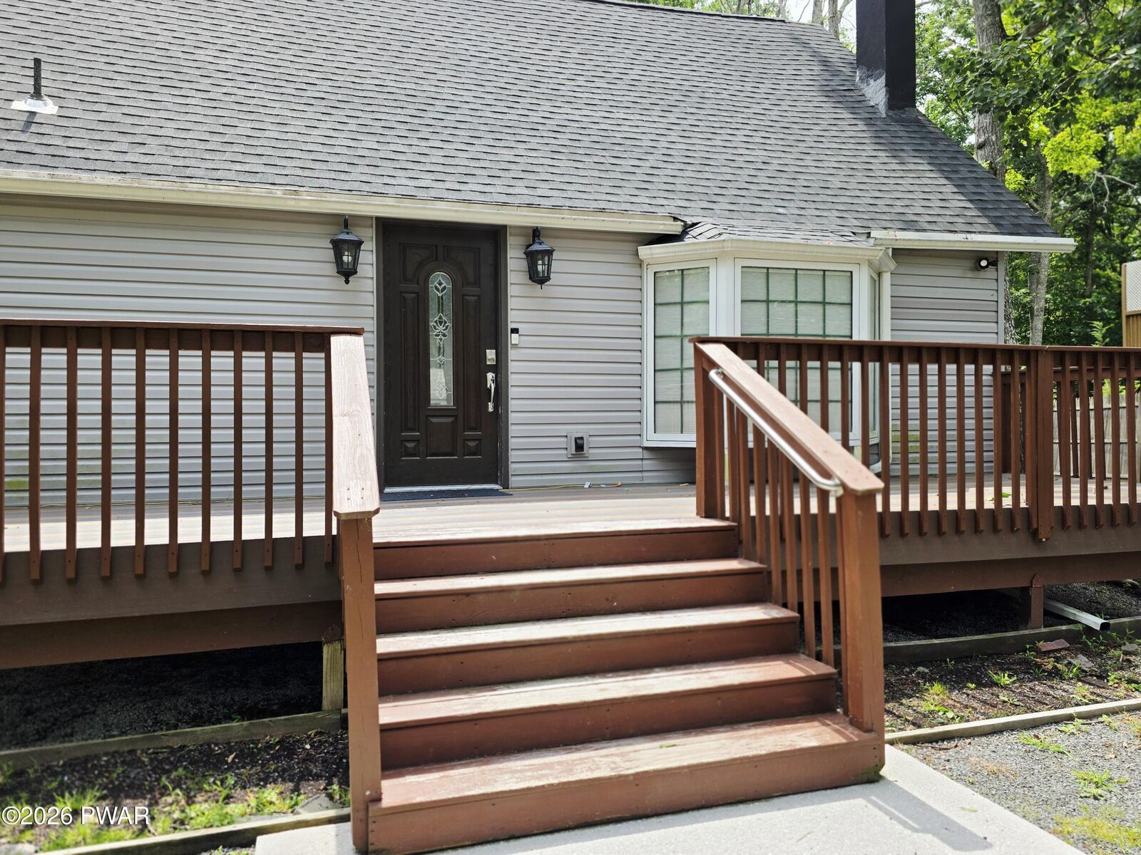 Property Photo:  214 Lake Drive  PA 18328 