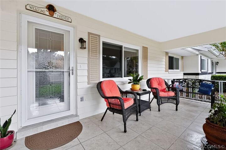 Property Photo: 9157 SW 82nd Terrace B FL 34481
