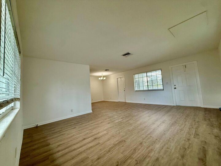 Property Photo: 3370 NE 16th Terrace Unit 3 FL 33064
