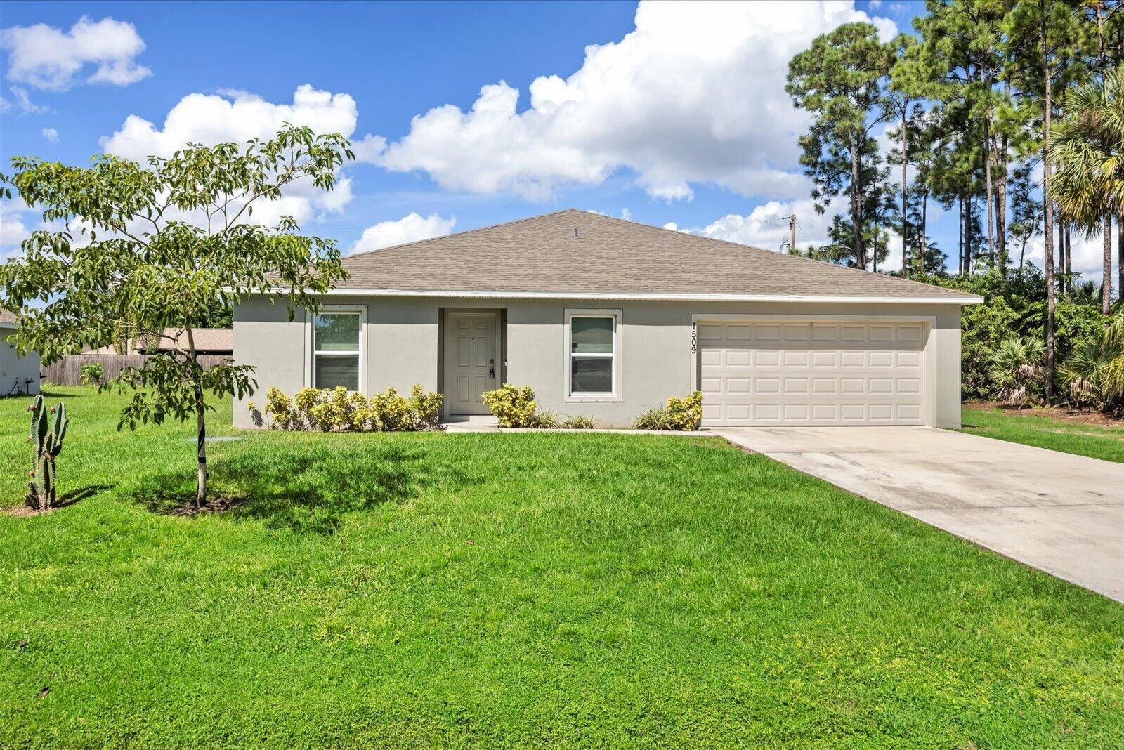Property Photo:  1509 SW Bermel Avenue  FL 34953 