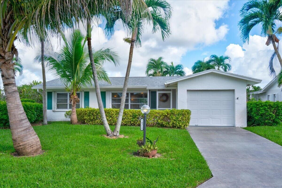 Property Photo:  14315 Amapola Drive  FL 33484 